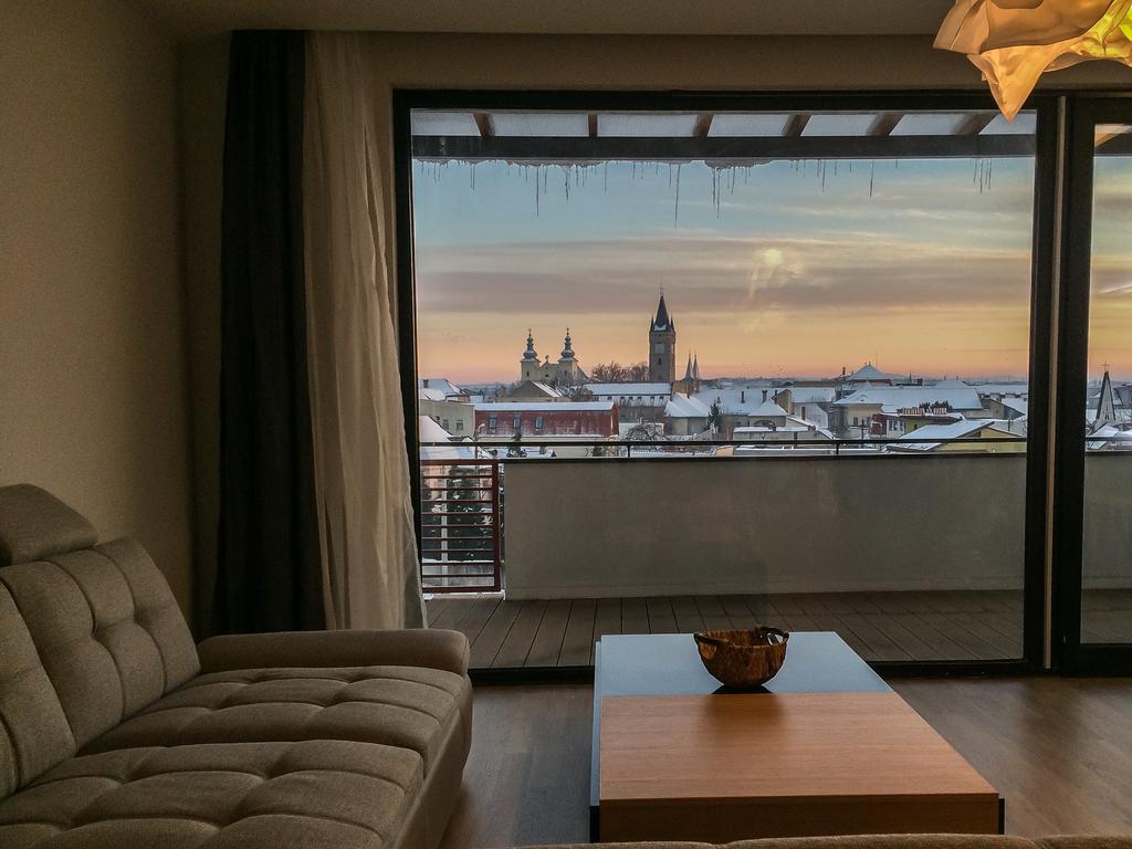 Tower View Apartment Бая Маре Екстериор снимка